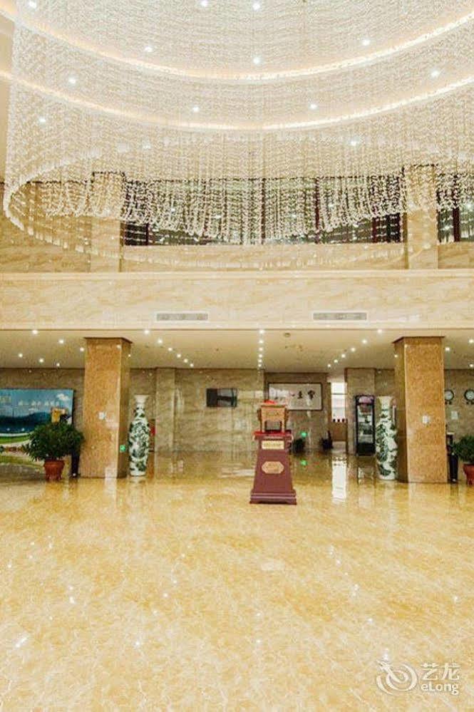 Splendid Oriental Business Hotel Τιαντζίν Εξωτερικό φωτογραφία