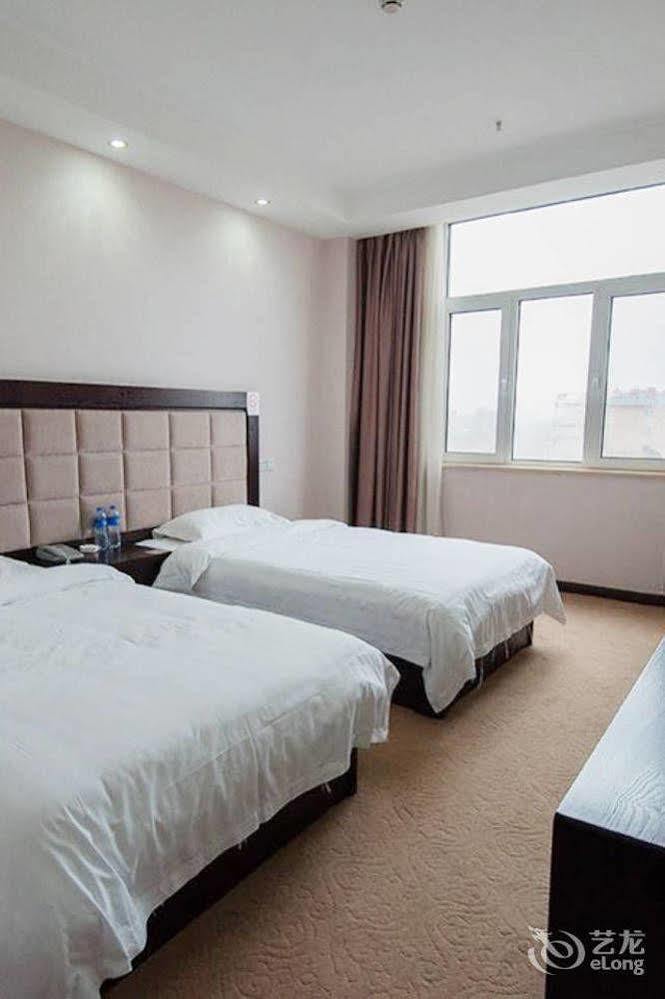 Splendid Oriental Business Hotel Τιαντζίν Εξωτερικό φωτογραφία