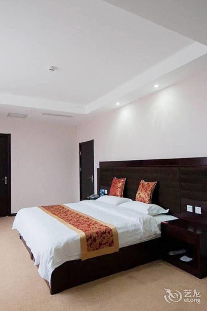 Splendid Oriental Business Hotel Τιαντζίν Εξωτερικό φωτογραφία
